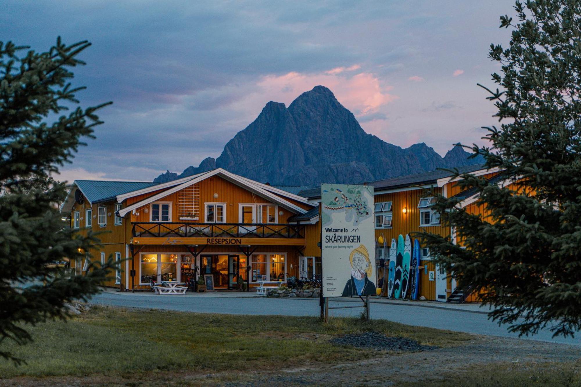 Ferienpark Skarungen - Hotel, And Kabelvåg