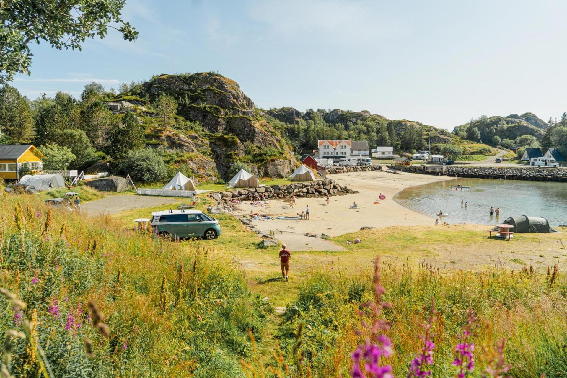 Ferienpark Skarungen - Hotel, And Kabelvåg